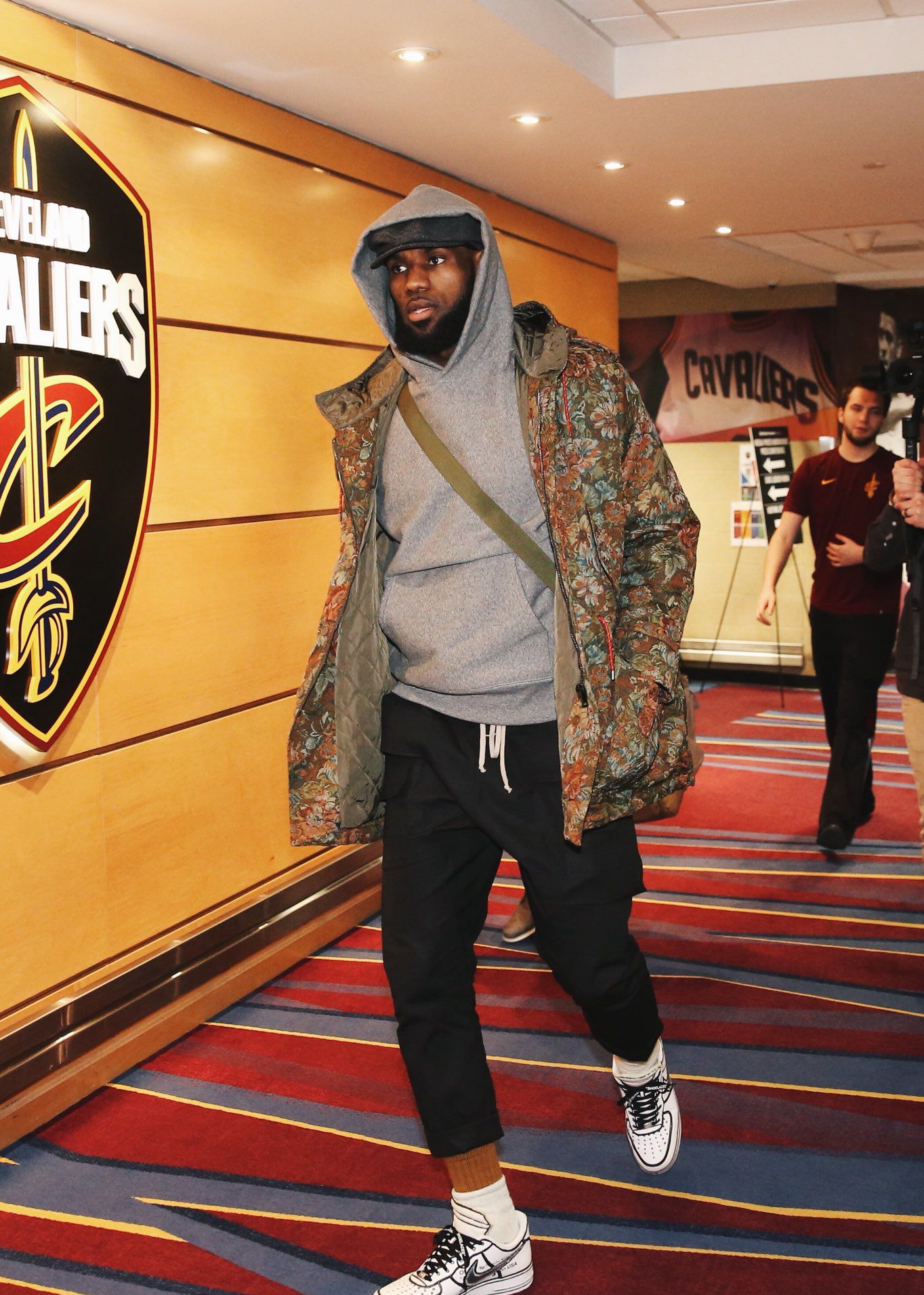 队记：杨瀚森今天表现含金量更高，必须肯定他的适应能力（队记者：杨瀚森今日表现成色更足，必须肯定其适应能力）