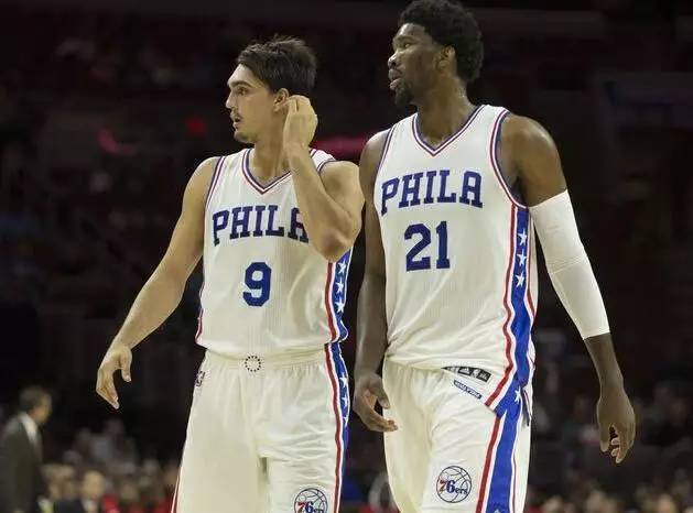 恩德里克的父亲指向皇家马德里：巴西新星的困境与出路（父亲将矛头指向皇马：巴西新星恩德里克的瓶颈与破局）