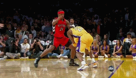 铜梁龙马钰钧庆祝冲超：和一群志同道合的兄弟取得伟大的成绩（铜梁龙马钰钧冲超之夜：与志同道合的兄弟携手缔造辉煌）