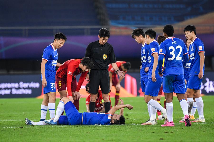 意媒：国米可以启用青训小将卡马特，以应对邓弗里斯伤缺情况（意媒：邓弗里斯伤缺，国米或启用青训小将卡马特顶替）