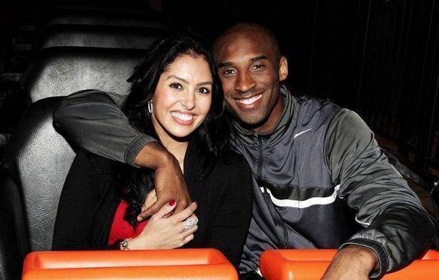 曼纳：因西涅是一名伟大的球员，但那不勒斯不会召回他（曼纳：因西涅实力非凡，但那不勒斯不考虑让其回归）