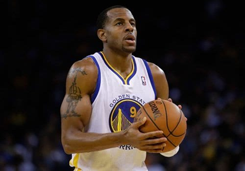 阿斯：加拉塔萨雷有意冬窗租罗德里戈，但想皇马承担一半工资（阿斯：加拉塔萨雷计划冬窗租借罗德里戈，要求皇马承担半数薪资）