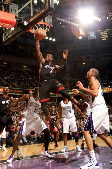 德容恩谈赢切尔西：他们是世俱杯冠军，但我们清楚该如何去踢（德容恩谈胜切尔西：对手是世俱杯得主，我们清楚该怎么踢）